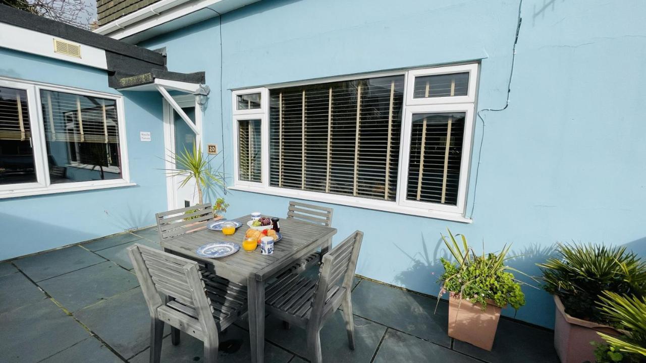 Number 20 - Central, Classic Style, Private And Parking Dartmouth Exterior foto